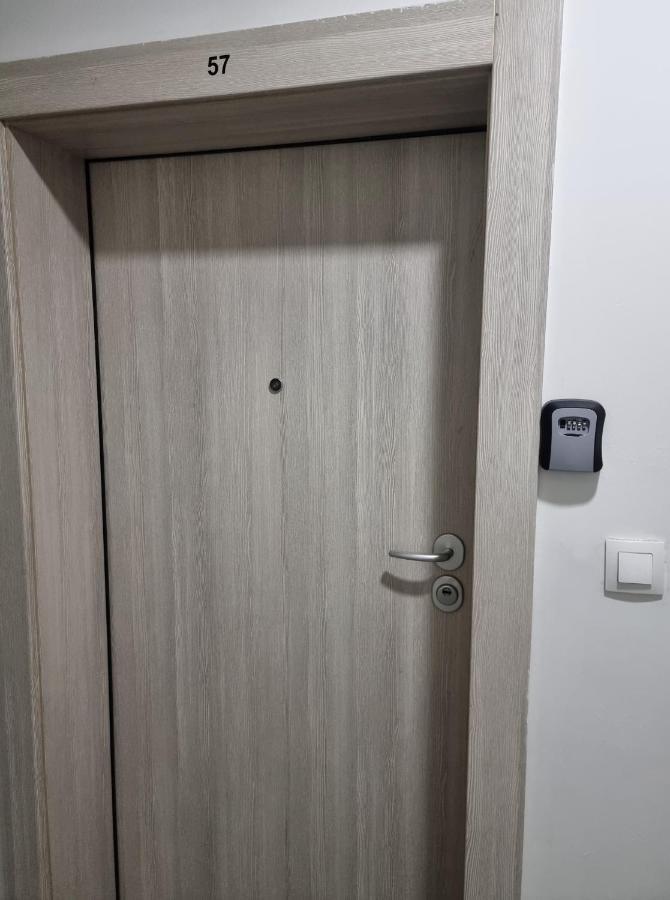 Modern & Trendy Apartment Σκόπια Εξωτερικό φωτογραφία