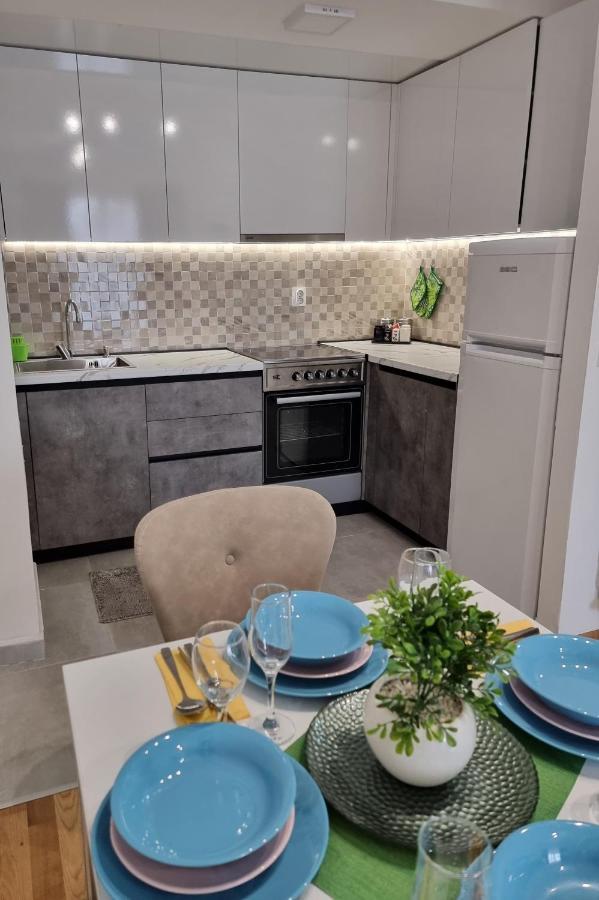 Modern & Trendy Apartment Σκόπια Εξωτερικό φωτογραφία